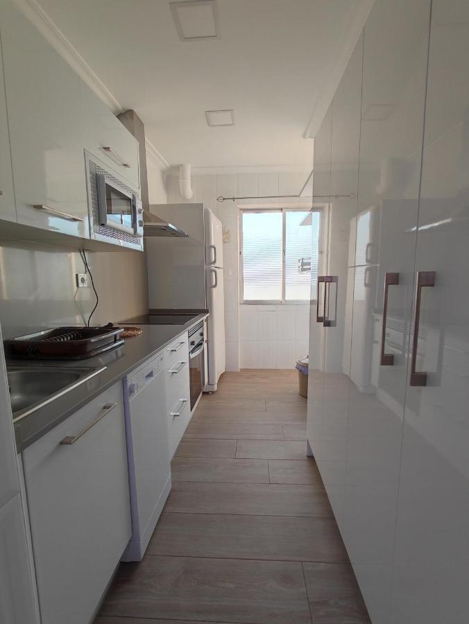 Precioso Apartamento 3 Dormitorios, Aire Acondicionado Menos 10 Min A Pie Feria Jerez De La Frontera Bagian luar foto