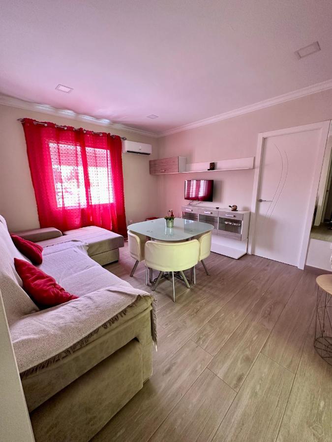 Precioso Apartamento 3 Dormitorios, Aire Acondicionado Menos 10 Min A Pie Feria Jerez De La Frontera Bagian luar foto